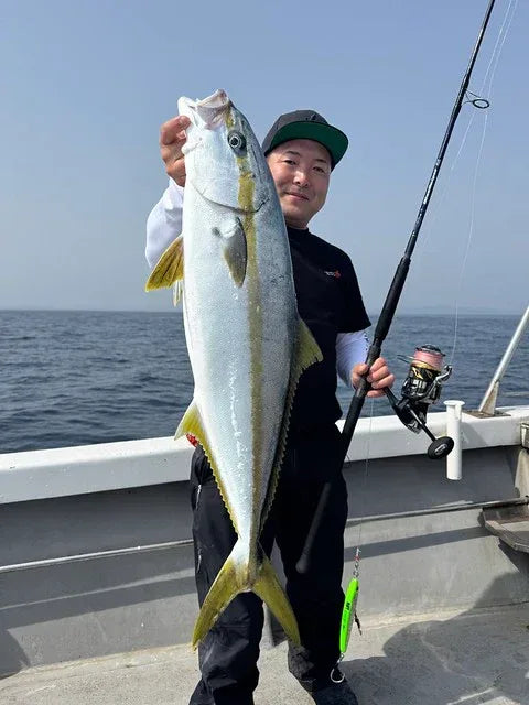 YAMAGA BLANKS BLUE SNIPER SHORE JIGGING 97MMH PE4 100G L2.95M - Darivianakis fishing Store