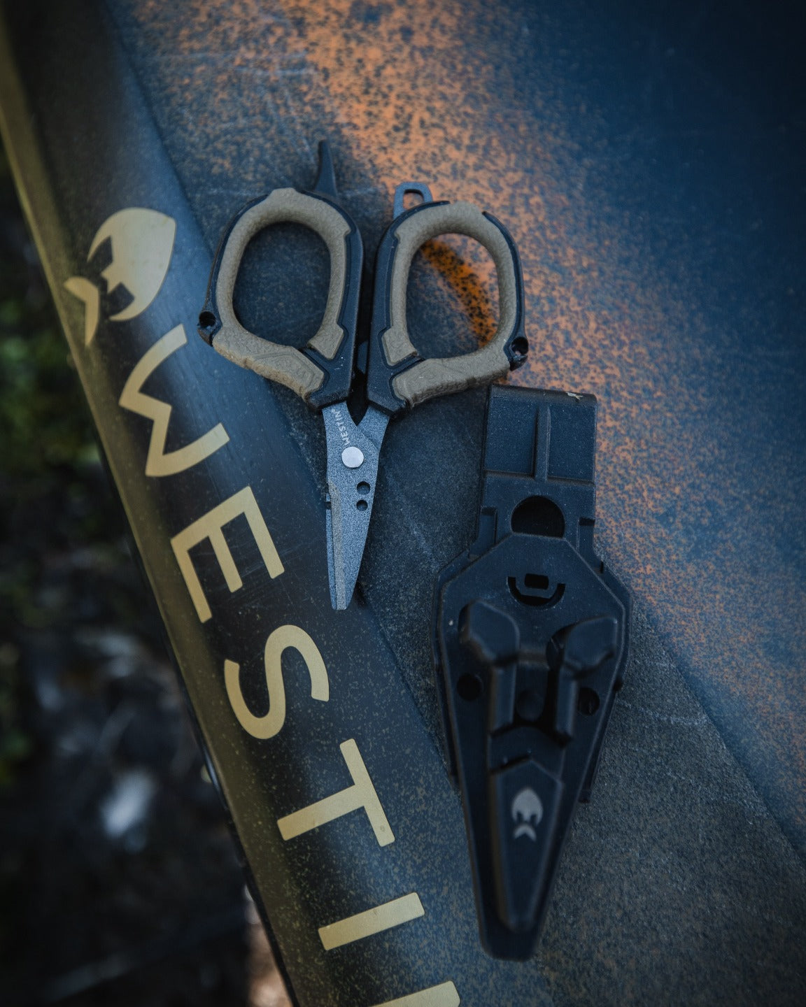 ΨΑΛΙΔΙΑ WESTIN BRAID SCISSORS INCL. SHEATH