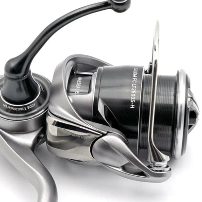 DAIWA CALDIA 3000-XH - Darivianakis fishing Store